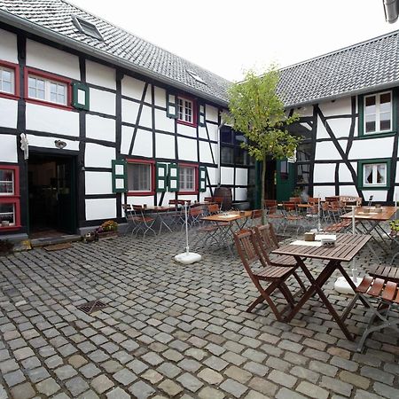 Nostalgic Apartment In The Eifel Region Шляйден Экстерьер фото